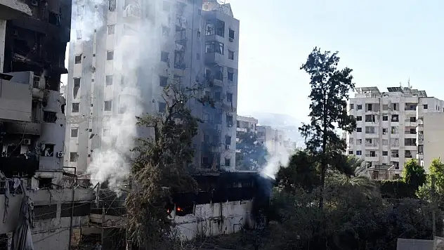 Katil İsrail Lübnan'ın güneyi ve doğusuna hava saldırısı düzenledi: 13 ölü