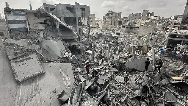 Katil İsrail'in düzenlediği saldırılarda can kaybı 50 bin 912'ye çıktı