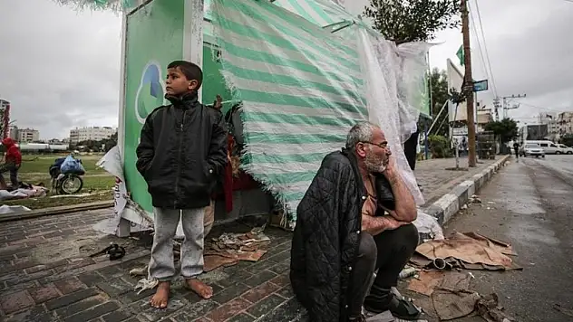 Katil İsrail'in Gazze'ye saldırılarında can kaybı 52 bin 495'e yükseldi