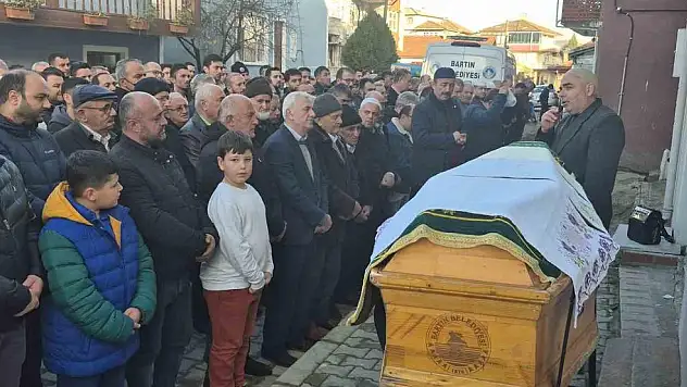 Kazada ölen 3 genç dualarla son yolculuğuna uğurlandı