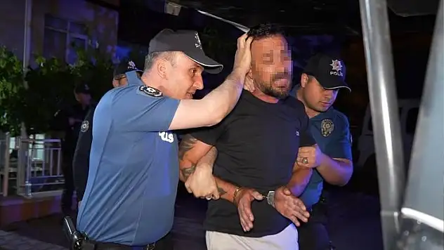 Kendisini sakat bırakan husumetlisini, tabancayla ağır yaraladı!
