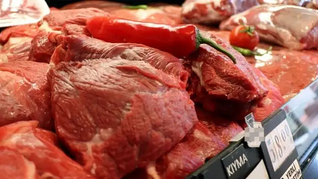 Kırmızı etin bozuk olduğu nasıl anlaşılır? Marketten ve kasaptan et alırken dikkat