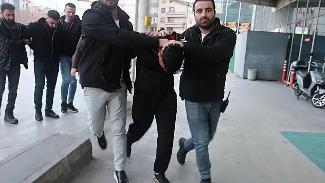 Kız arkadaşının iş yerine molotofkokteyli atan şüpheli tutuklandı