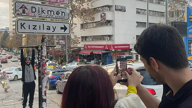 Kızılay tabelası, 4'üncü kez yenilendi