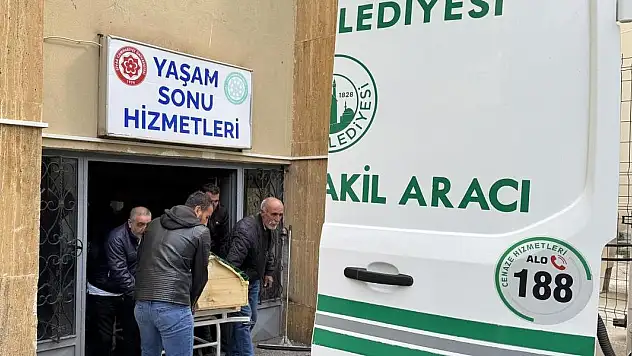 KKKA hastalığı şüphesiyle tedavi gören kadın öldü