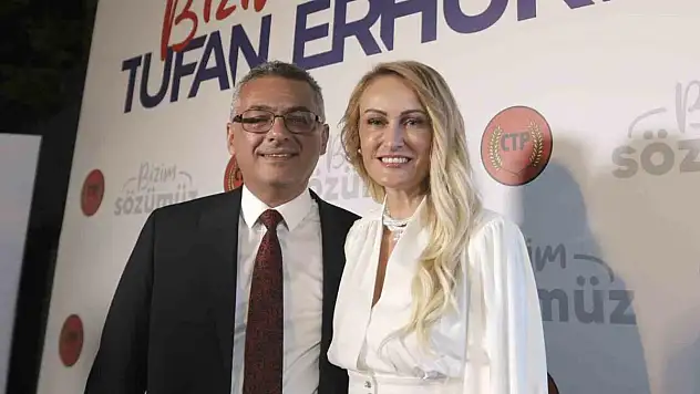KKTC'nin yeni Cumhurbaşkanı Erhürman'dan zafer mitingi
