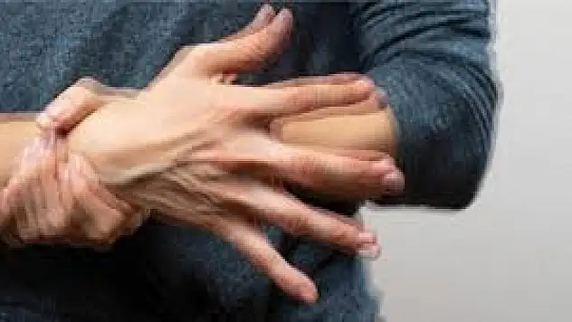 Koku kaybı ve kabızlığa dikkat: Parkinson habercisi olabilir