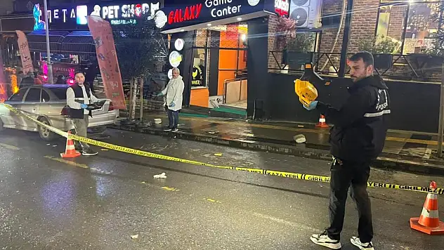 Komşu esnaflar arası silahlı kavga 1 ölü 1 yaralı