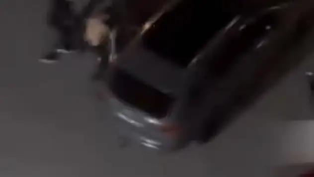 Komşuların yumruklu kavgası kamerada