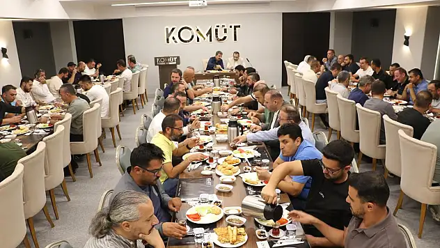 KOMÜT, istişare toplantısında bir araya geldi