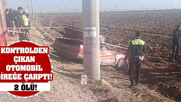Kontrolden çıkan otomobil direğe çarptı! 2 ölü!