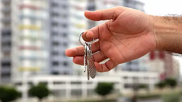 Konut satışları geçen yılın aynı ayına göre yüzde 2,6 arttı