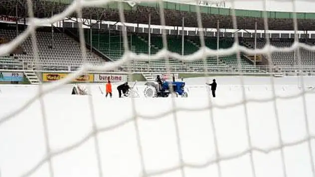 Konya amatör futboluna 'kar' engeli