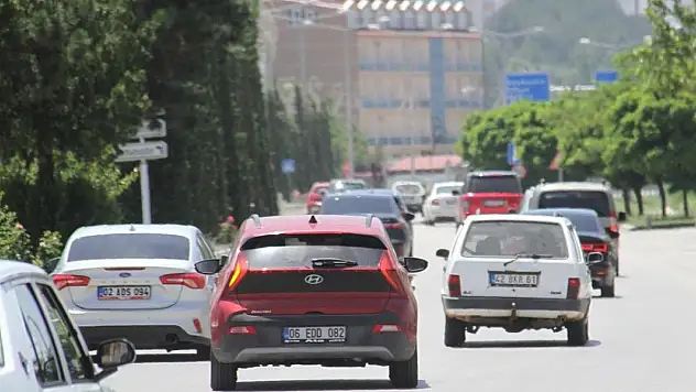 Konya-Antalya kara yolunda trafik yoğunluğu
