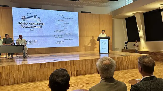 'Konya Arkeolojik Kazılar Paneli' düzenlendi