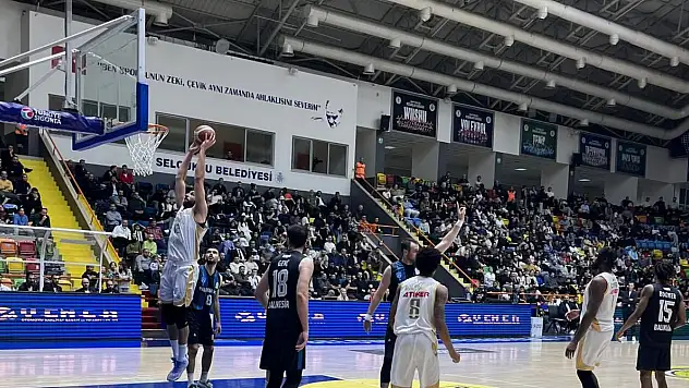 Konya BBSK evinde rahat kazandı! 78-56