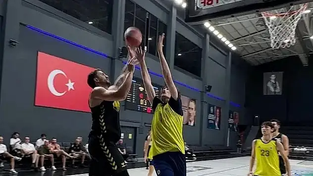 Konya BBSK, Fenerbahçe'yi yendi