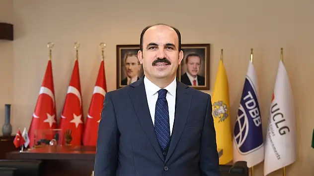 Konya Büyükşehir'den emekli ve gaziler için umre müjdesi! İşte başvuru detayları...