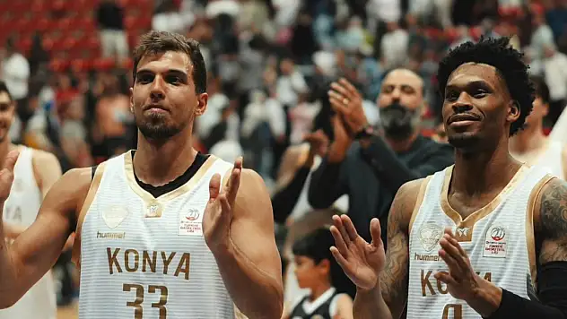 Konya Büyükşehir evinde Antep'i devirdi, seri uzadı! 82-78