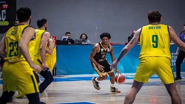 Konya Büyükşehir finalde son dakikalarda yıkıldı