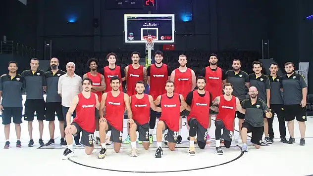 Konya Büyükşehir ilk maçına çıkacak