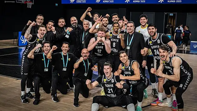 Konya Büyükşehir'den müthiş zafer! Finaldeyiz, Kupayı İstiyoruz!