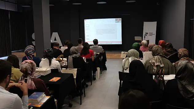 Konya'da 2 günlük dev bilim zirvesi tamamlandı