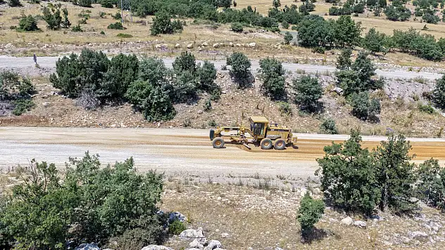 Konya'da 2 önemli bağlantı yolu yenileniyor