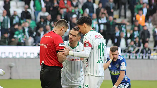 Konya'da ağır kararlar! Konyaspor sahasında lime lime doğrandı! 1-1