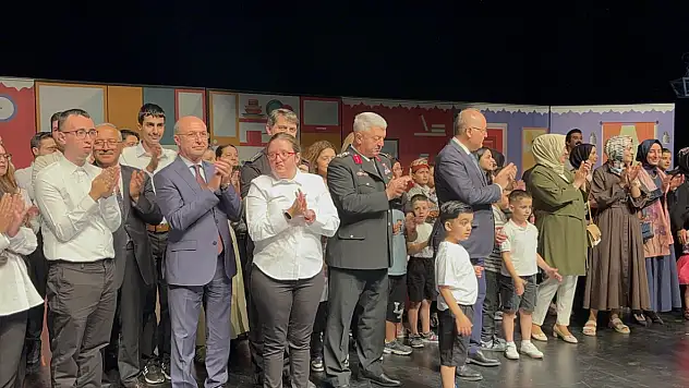 Konya'da alkışlar SOBE'nin özel çocukları için yükseldi