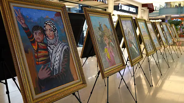 Konya'da anlamlı sergi, savaşın izlerini sanatla siliyorlar!