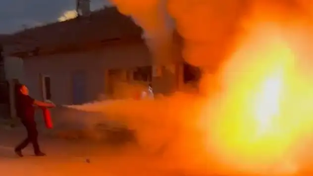 Konya'da aynı mahallede peş peşe iki yangın!