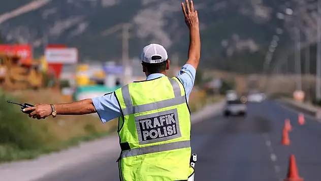 Konya'da bu yolu kullanacaklar dikkat! Saat verildi ulaşım değişiyor