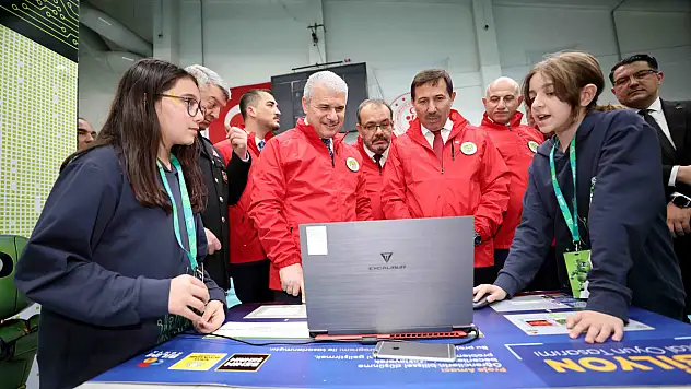 Konya'da büyük final! Robotlar yarıştı, hayaller gerçeğe dönüştü