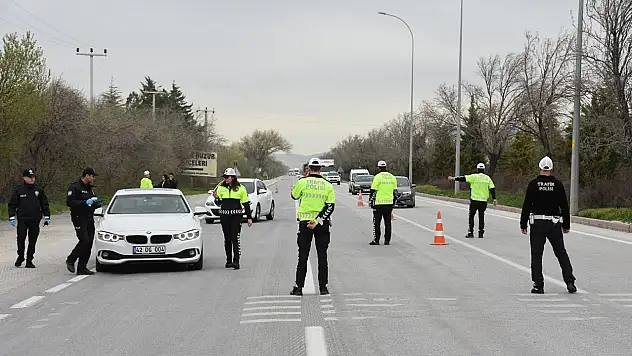 Konya'da çifte tatil için 22 bin personel sahada!