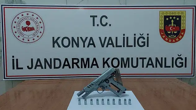 Konya'da çok sayıda silah ve silah parçası ele geçirildi