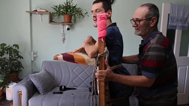 Konya'da engel tanımayan baba evladının her şeyi oldu!