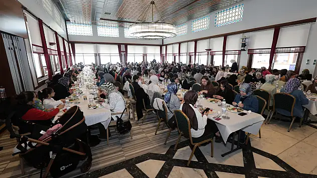 Konya'da engeller sevgi ve dayanışmayla aşılıyor!