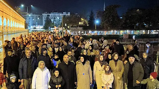 Konya'da fener ateşi yandı, üç aylar başladı