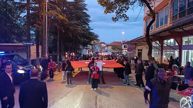 Konya'da gençlik yürüyüşü düzenlendi