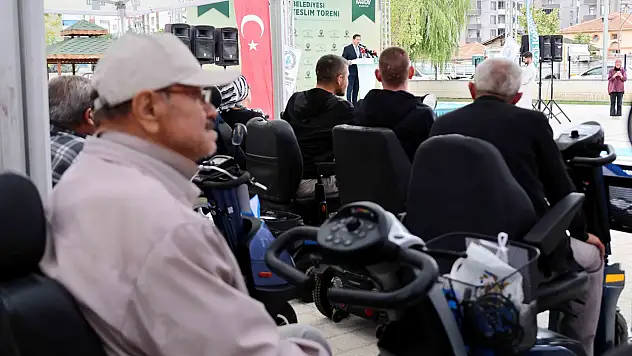 Konya'da gönülleri ısıtan iyilik köprüsü! İhtiyaç sahiplerinin yüzü güldü
