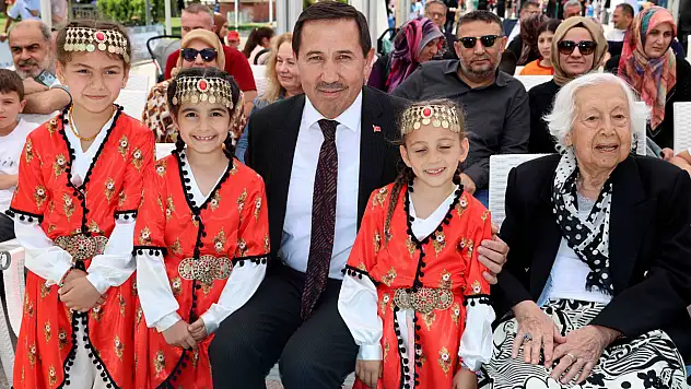 Konya'da halk oyunlarıyla kültürel miras yeniden canlandı