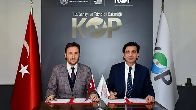 Konya'da hayvancılığa dev yatırım: Silaj paketleme tesisi için imzalar atıldı