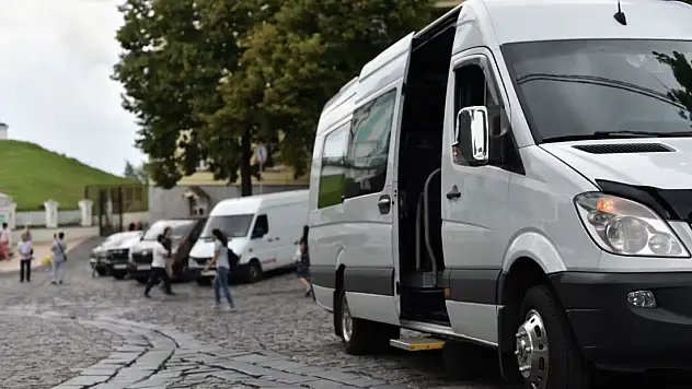 Konya'da iş arayanlar bu serviste buluşuyor! Yol masrafı yok görüşme garanti...