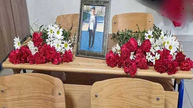 Konya'da kazada ölen 11 yaşındaki Bülent'i arkadaşları unutmadı