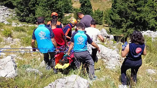 Konya'da kekik toplamaya çıkan yaşlı adam kayalıklardan düştü
