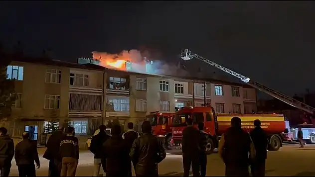 Konya'da korku dolu dakikalar! Uykudan yangınla uyandılar!