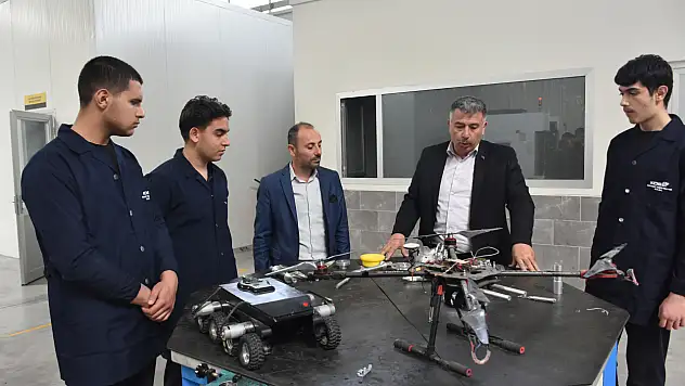 Konya'da liseliler savunma sanayinde devrim yapıyor!