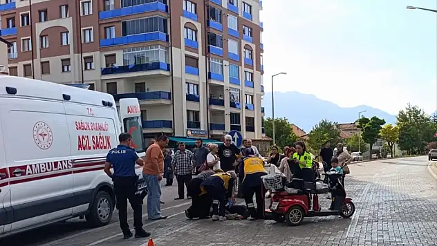 Konya'da motosikletler çarpıştı: 3 yaralı!