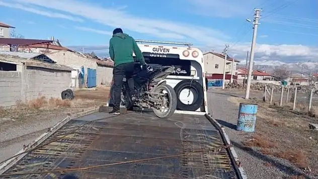 Konya'da motosiklet sürücülerine sıkı takip! Ekipler affetmedi